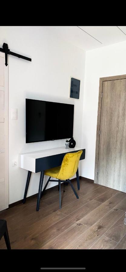 Modern Tiny House In Vólosz Kültér fotó